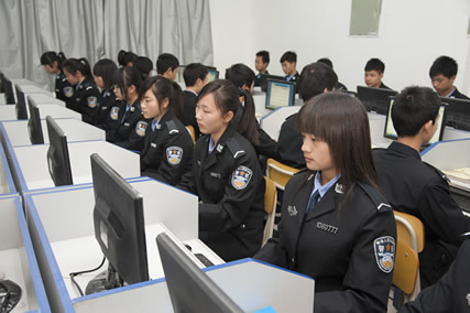 中专生警校的机遇与挑战：铸造未来的警界精英